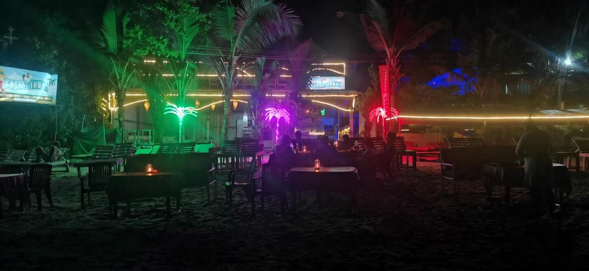Cocks Town Hotel Arambol Exterior foto