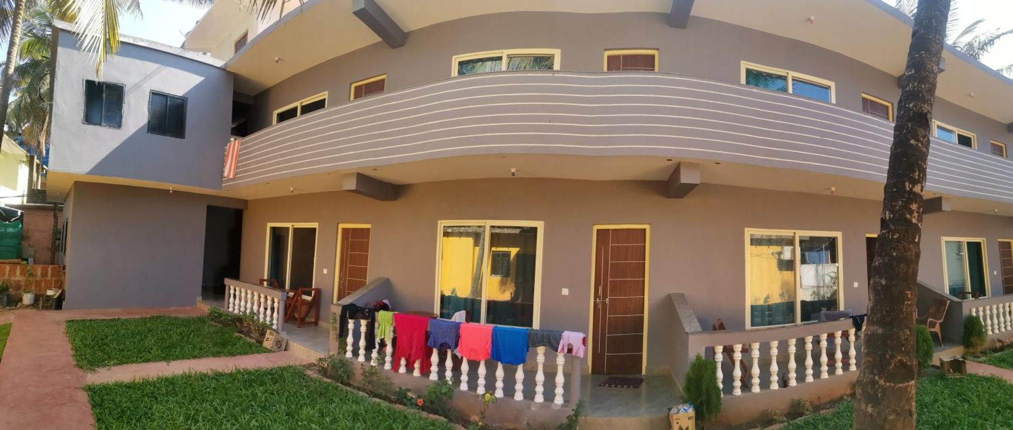 Cocks Town Hotel Arambol Exterior foto